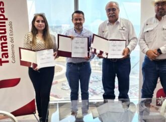 Firman convenio para fomentar actividades productivas en el sector rural en el Día de la Tierra