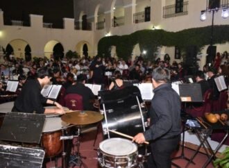 Fortalece Colegio de San Juan Siglo XXI vinculación con la sociedad