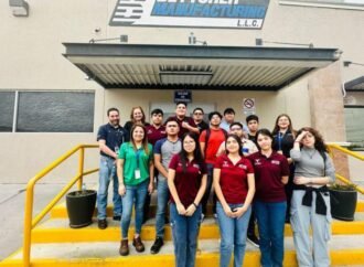 Visitan estudiantes de la UTTN empresa Bettcher Manufacturing