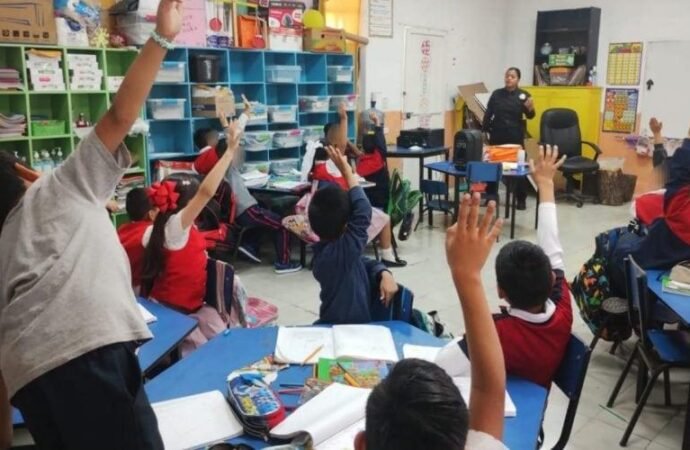 Imparte Guardia Estatal de Género talleres preventivos en primaria de Reynosa