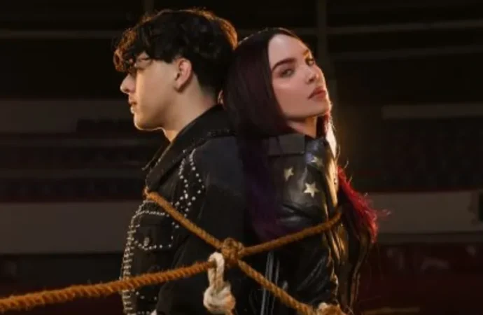 ¿Indirecta a Nodal? El detalle en el video de la canción ‘Mírame feliz’ de Belinda que apuntaría a su ex pareja