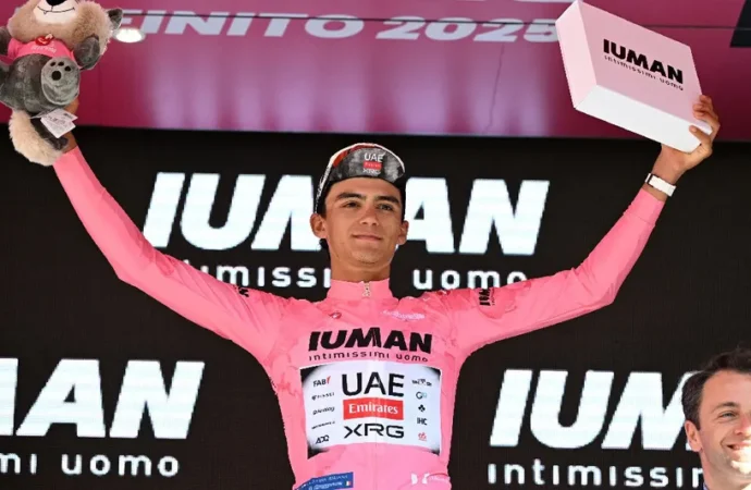Isaac del Toro, el joven maravilla del ciclismo mexicano que escribió su nombre en el Giro de Italia