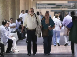 Sin dinero y sin seguro social: cómo vivir en la informalidad se paga con la salud