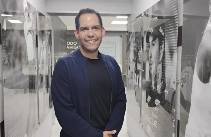 Venta de Triple A a WWE dará más proyección a la lucha libre mexicana, asegura Dorian Roldán