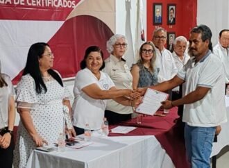 Entrega ITEA certificados de educación básica a 150 tamaulipecos