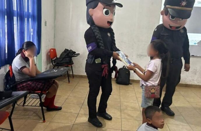 Imparte Guardia Estatal de Género taller comunitario para prevenir bullying