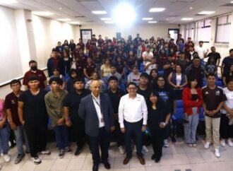 Participan estudiantes de la UTTN en Foro sobre Medio Ambiente