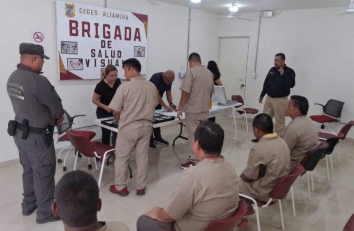 Reciben lentes PPLS del CEDES Altamira