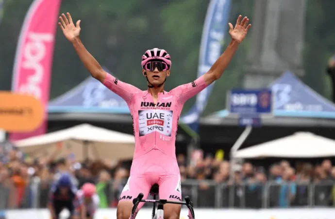¿Qué sigue para Isaac del Toro tras ser subcampeón del Giro de Italia 2025?
